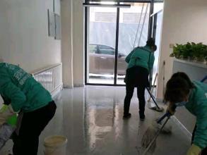 小時工開荒保潔住家家庭保潔提供日常保潔4小時、日常保潔3小時、日常保潔2小時服務