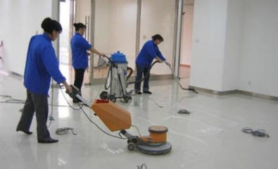 家庭保潔、工程開荒、油煙機清洗、地板打蠟、外墻清洗